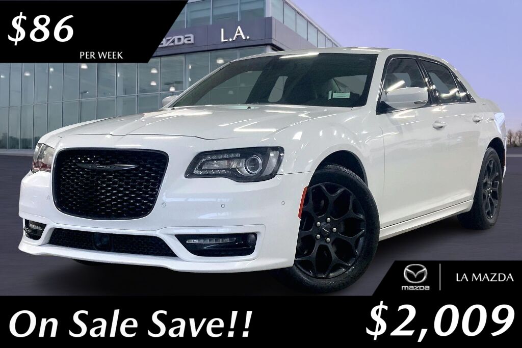 2023 Chrysler 300 Touring L AWD