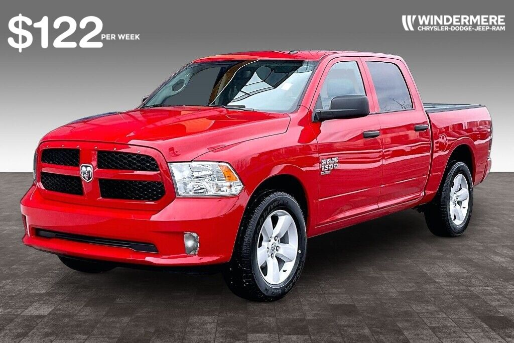2023 RAM 1500 Classic Express Crew Cab 4WD