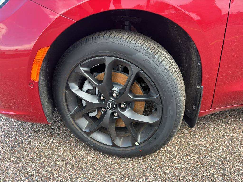 View vehicle photo 2