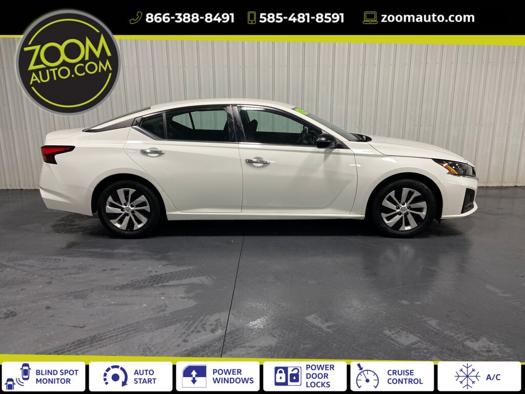 White 2024 Nissan Altima 2.5 S FWD Sedan Front-Wheel Drive Continuously Variable Transmission