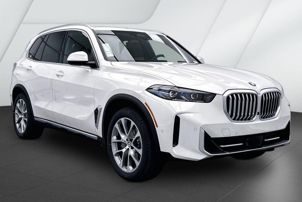 Alpine White 2026 BMW X5 xDrive40i SUV / Crossover All-Wheel Drive Automatic