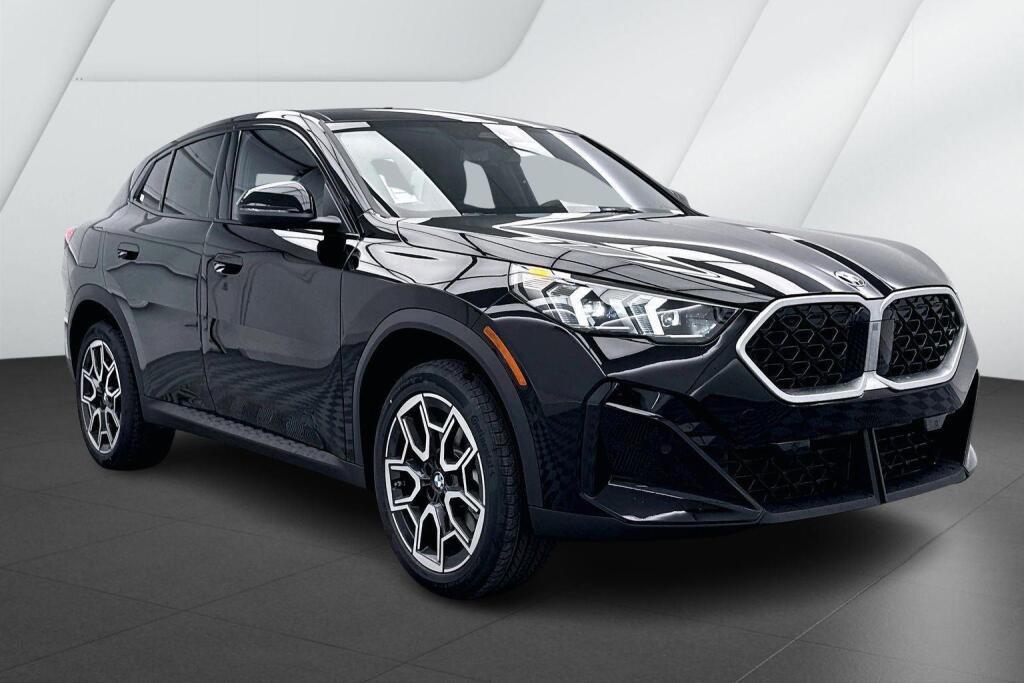 Jet Black 2026 BMW X2 xDrive28i SUV / Crossover All-Wheel Drive 7-Speed Dual Clutch