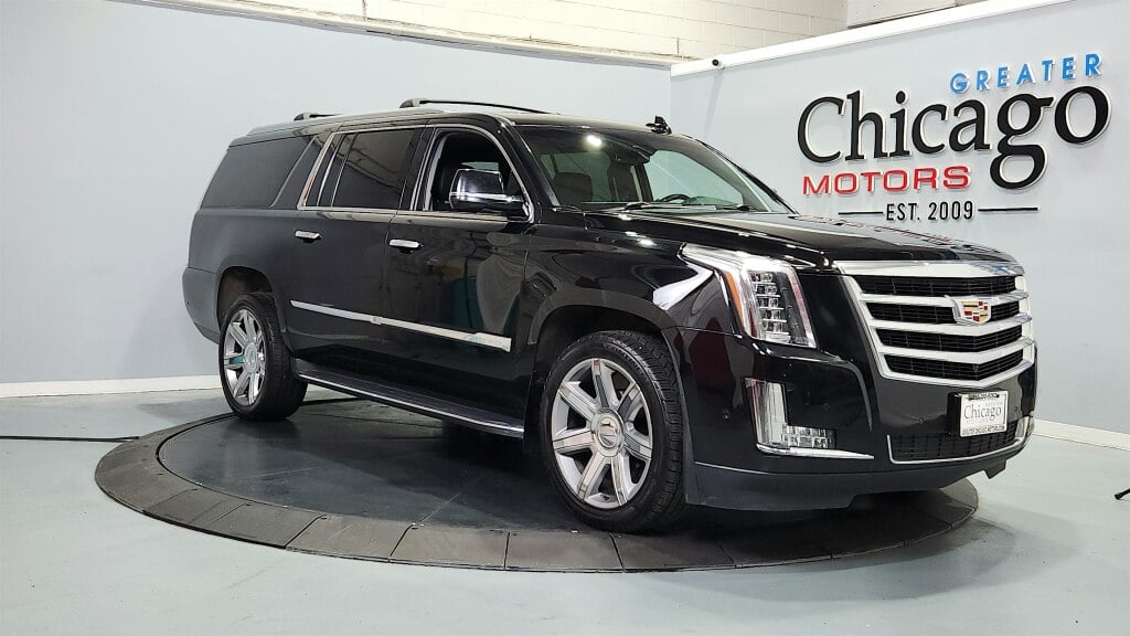 2017 Cadillac Escalade ESV AWD Luxury's photo