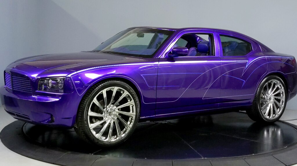 View vehicle photo 3