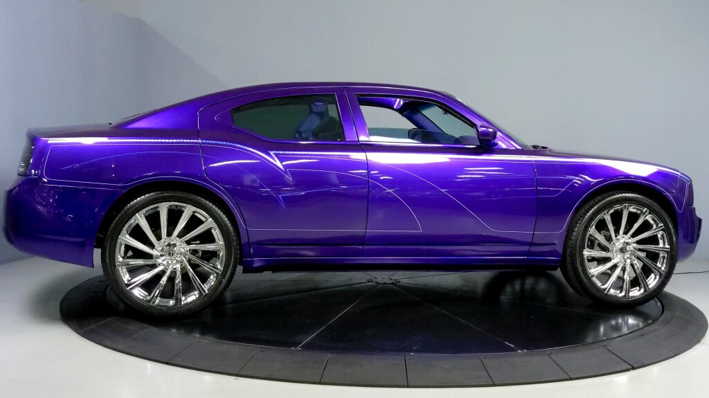 View vehicle photo 7