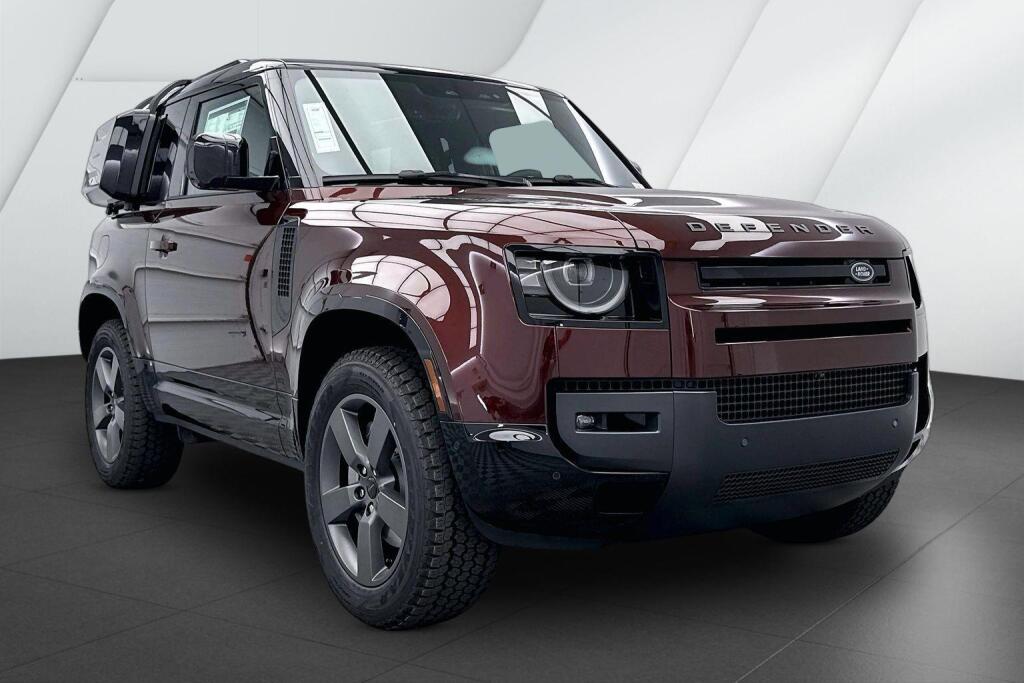 Sedona Red 2026 Land Rover Defender 90 P400 X-Dynamic SE AWD SUV / Crossover