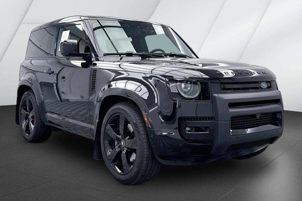Santorini Black Metallic 2024 Land Rover Defender 90 V8 AWD SUV / Crossover All-Wheel Drive Automatic