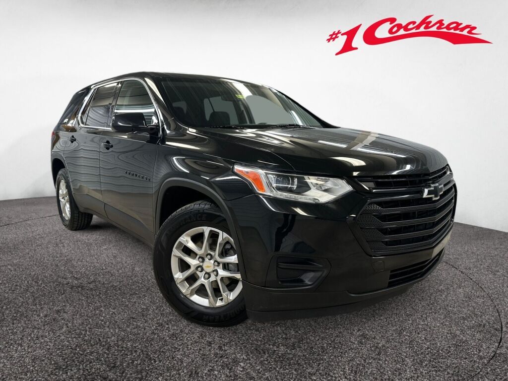 Mosaic Black Metallic 2019 Chevrolet Traverse LS FWD SUV / Crossover Front-Wheel Drive 9-Speed Automatic