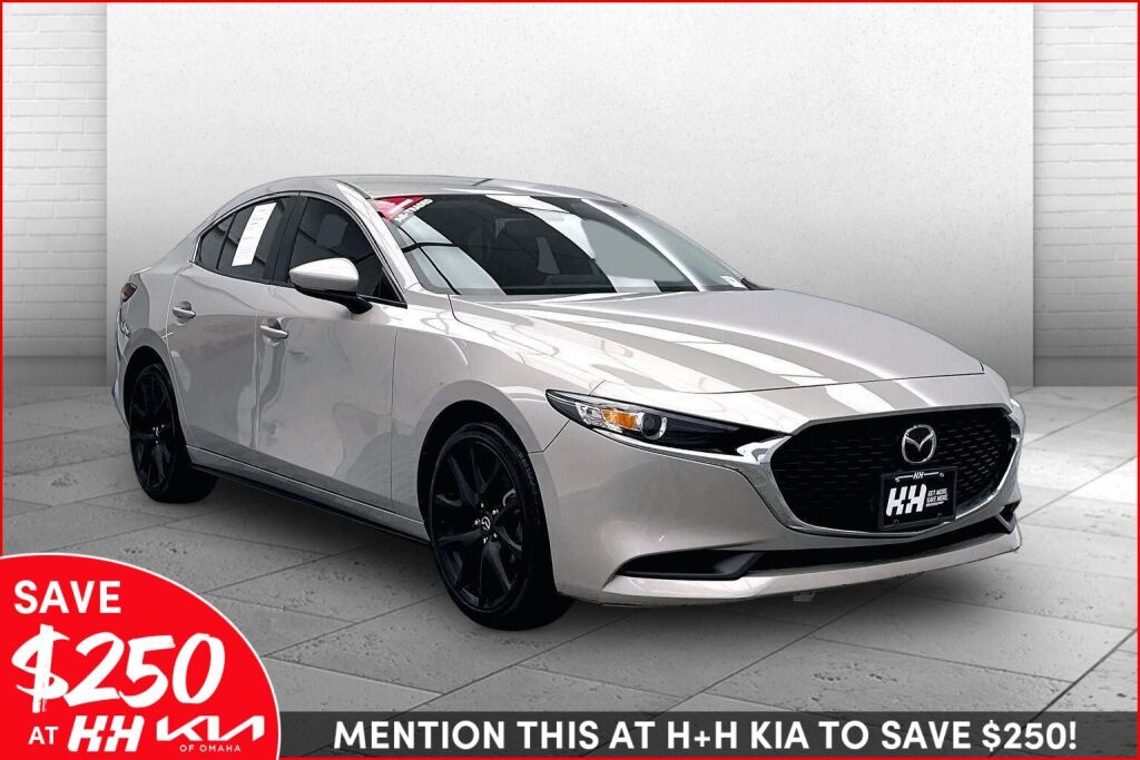 Gray (Platinum Quartz Metallic) 2023 Mazda MAZDA3 2.5 S Select Sedan FWD Sedan Front-Wheel Drive Automatic