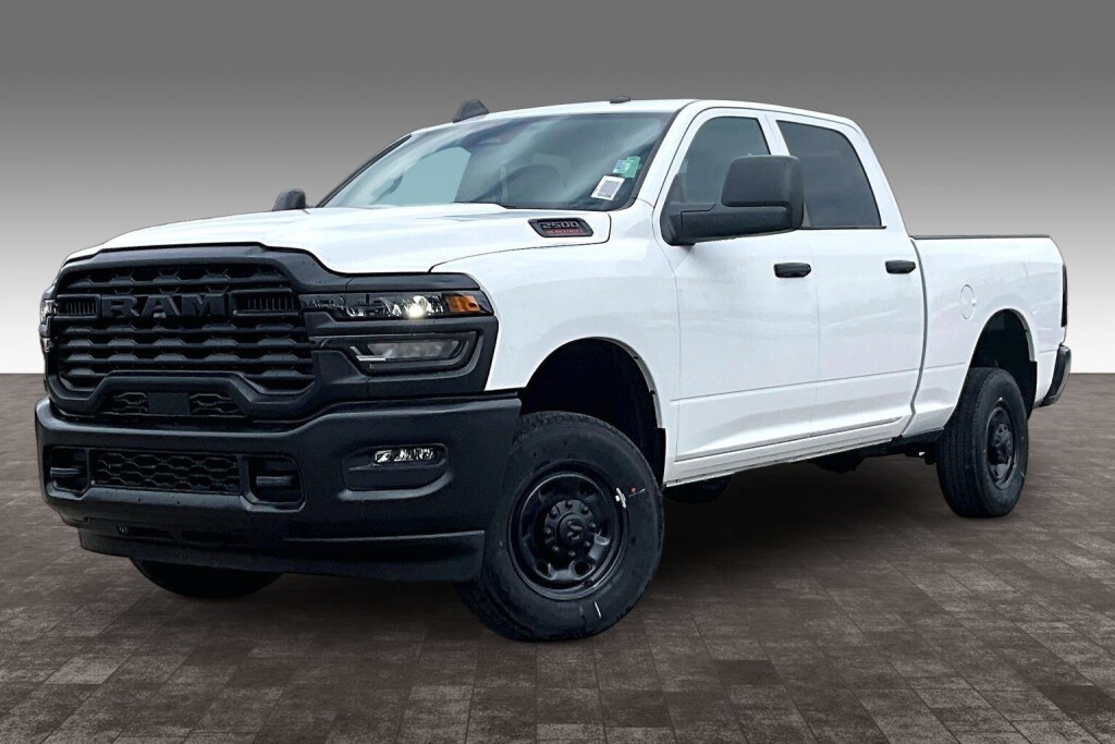 2026 RAM 2500 Tradesman Crew Cab 4WD