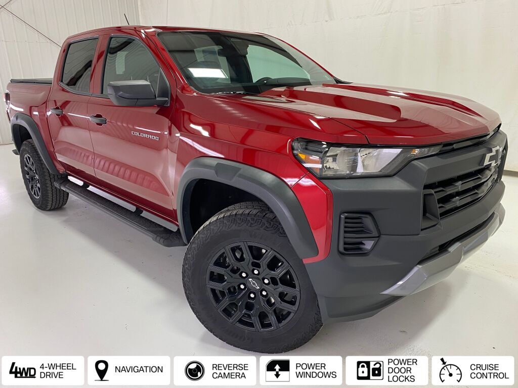 2024 Chevrolet Colorado Trail Boss Radiant Red Tintcoat at South Hills Kia