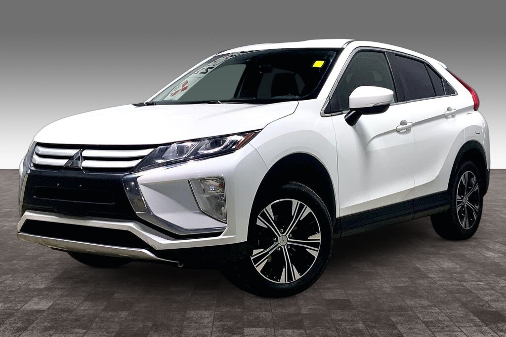 White 2019 Mitsubishi Eclipse Cross ES AWD SUV / Crossover All-Wheel Drive Automatic