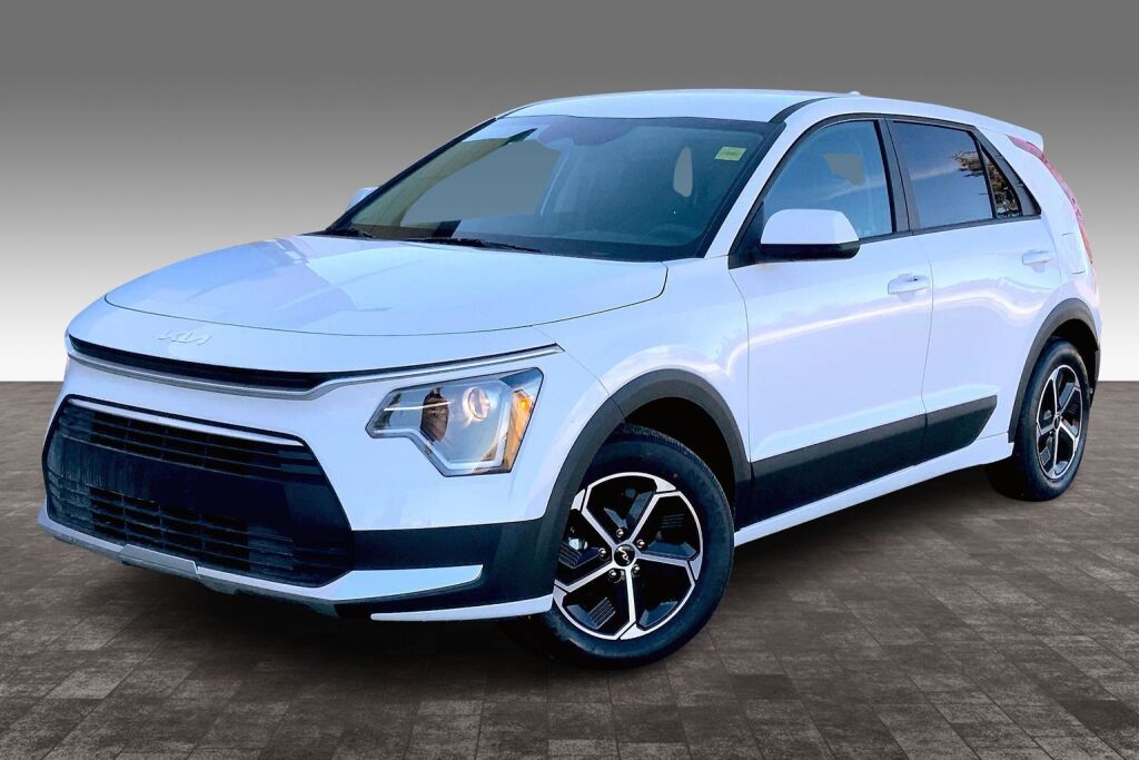 2026 Kia Niro LX FWD