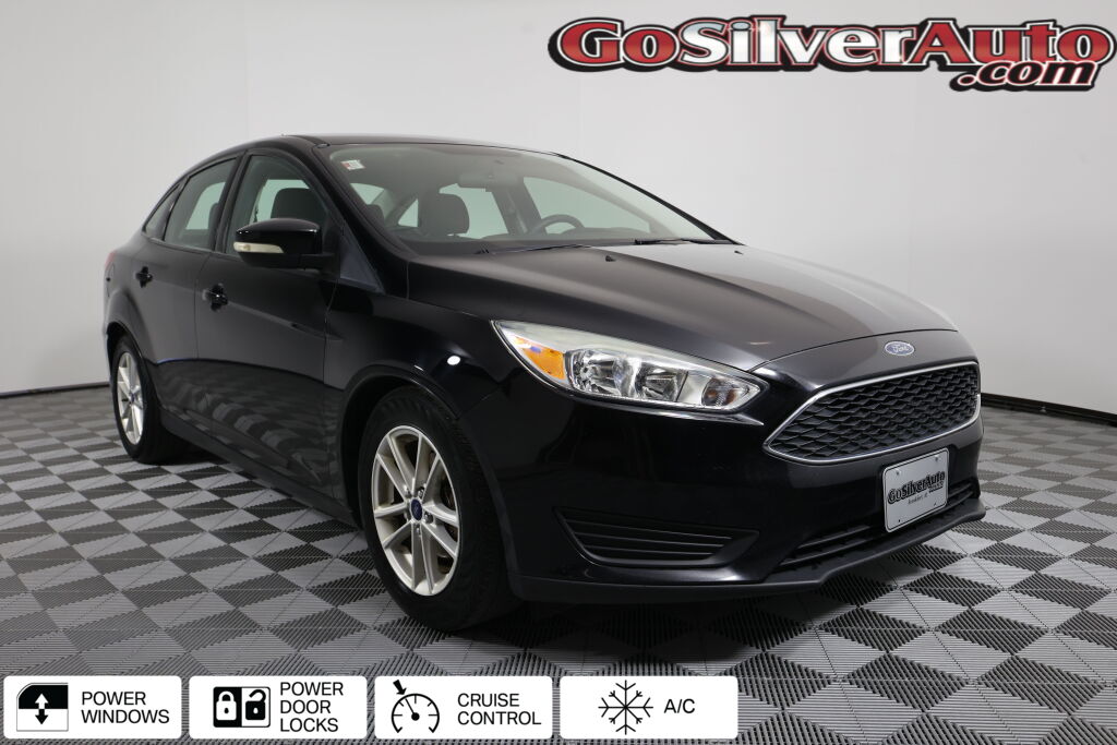 Shadow Black 2017 Ford Focus SE Sedan Front-Wheel Drive 6-Speed Automatic