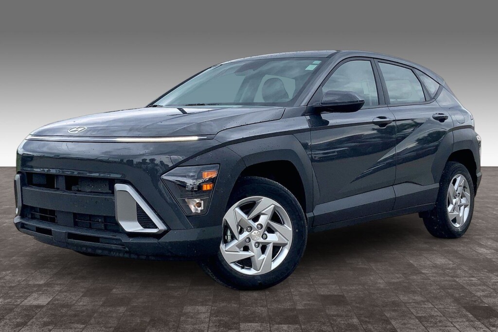 GRAY......KBBS 2024 Hyundai Kona Essential AWD SUV / Crossover Automatic