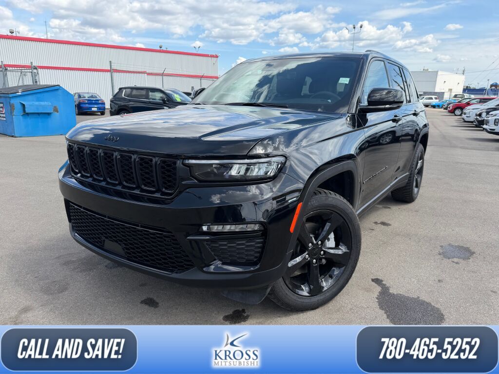 Diamond Black Crystal Pearlcoat 2025 Jeep Grand Cherokee Limited 4WD SUV / Crossover Four-Wheel Drive 8-Speed Automatic Overdrive