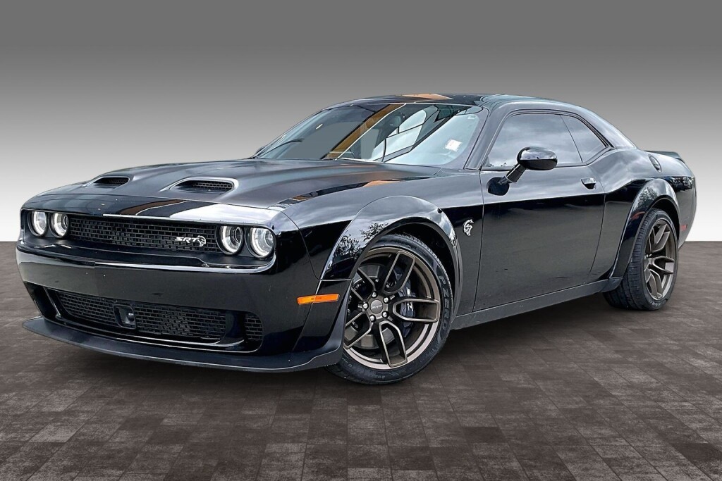 Black 2023 Dodge Challenger SRT Hellcat Jailbreak RWD Coupe Rear-Wheel Drive Automatic