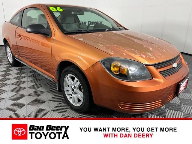 Sunburst Orange II Metallic 2006 Chevrolet Cobalt LS Coupe FWD Coupe Front-Wheel Drive 4-Speed Automatic Overdrive