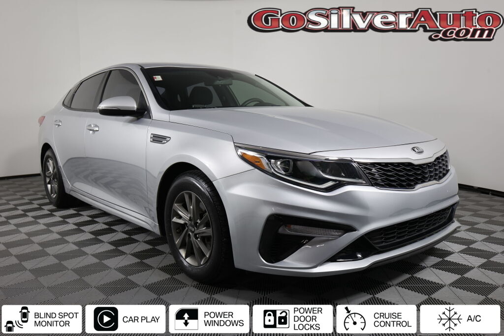 Sparkling Silver 2019 Kia Optima LX FWD Sedan Front-Wheel Drive 6-Speed Automatic