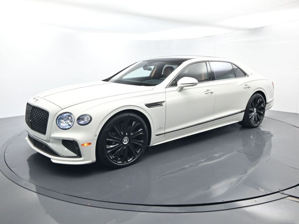 Glacier White 2025 Bentley Flying Spur Speed AWD Sedan All-Wheel Drive 8-Speed Dual Clutch