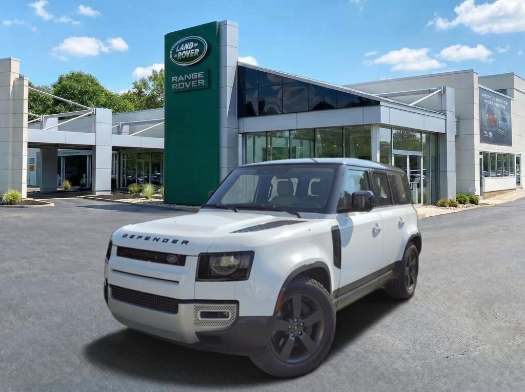 FUJI WHITE 2024 Land Rover Defender 110 V8 P500 SE AWD SUV / Crossover All-Wheel Drive Automatic