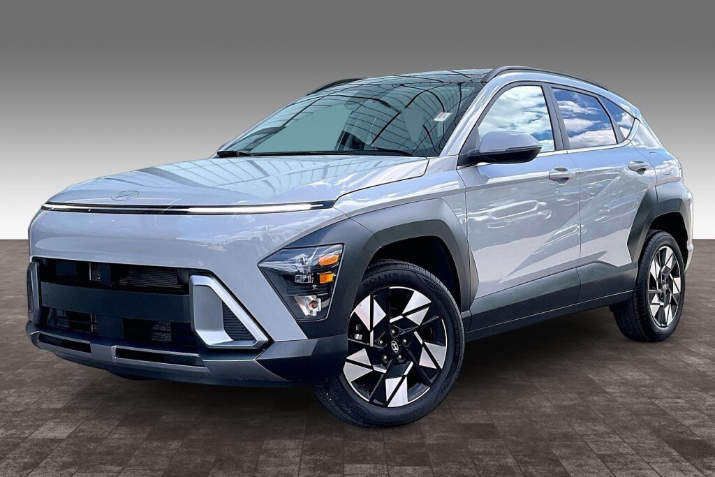 Gray 2025 Hyundai Kona Preferred AWD SUV / Crossover Automatic