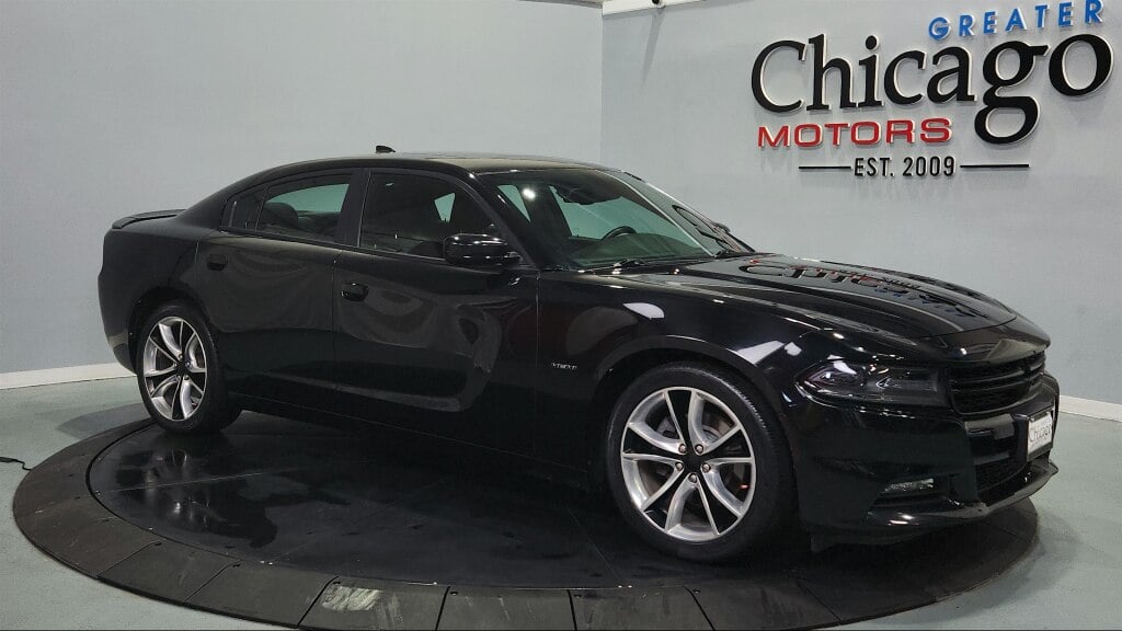 2015 Dodge Charger R/T's photo