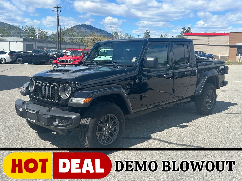 2025 Jeep Gladiator Sport S Crew Cab 4WD