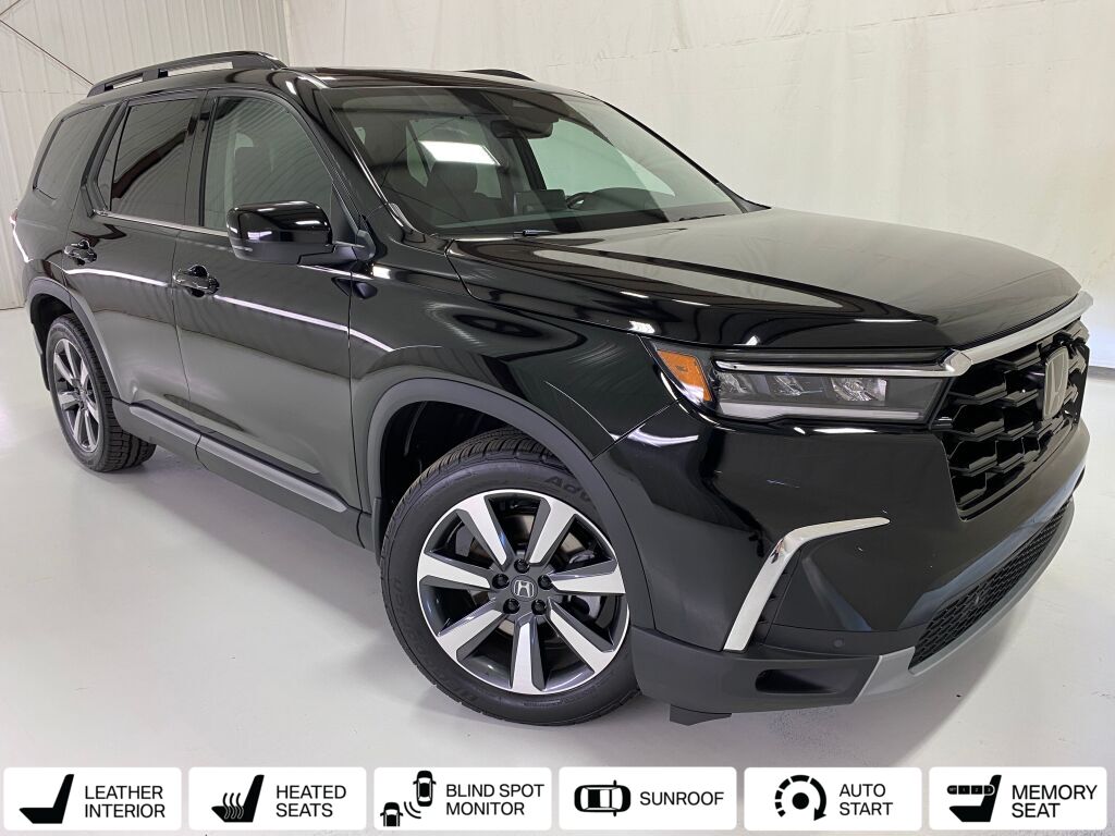 2024 Honda Pilot Touring Crystal Black Pearl at Honda North