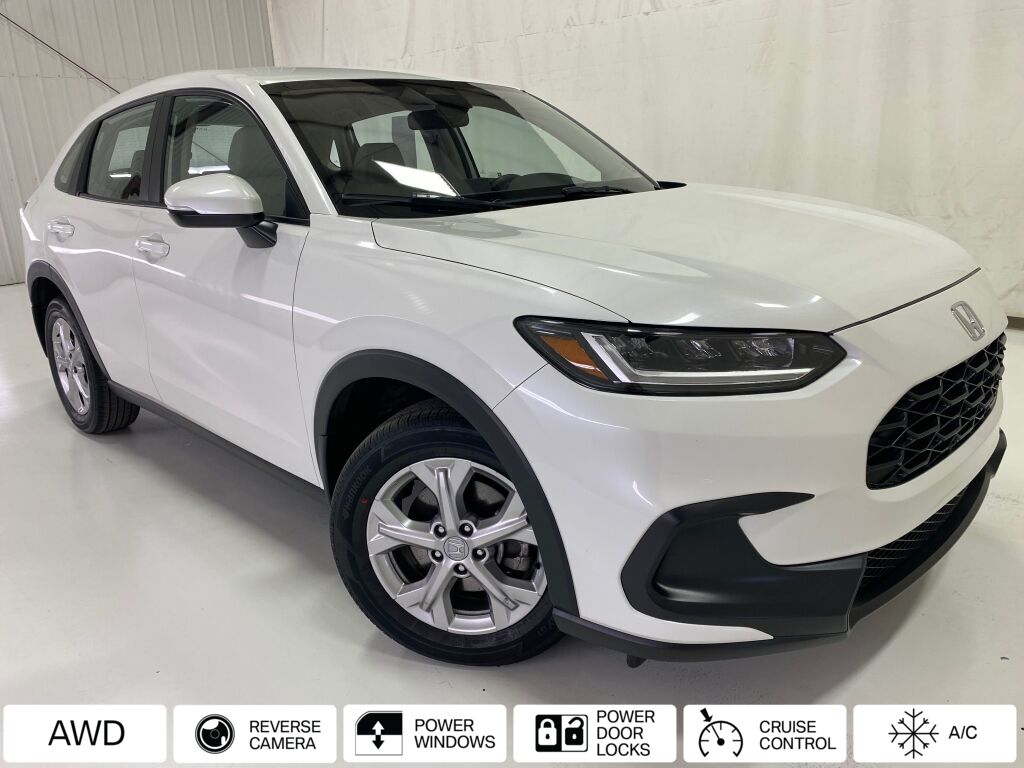 2025 Honda HR-V LX Platinum White Pearl at Honda North