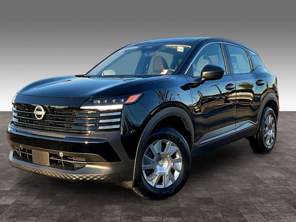 2026 Nissan Kicks S AWD