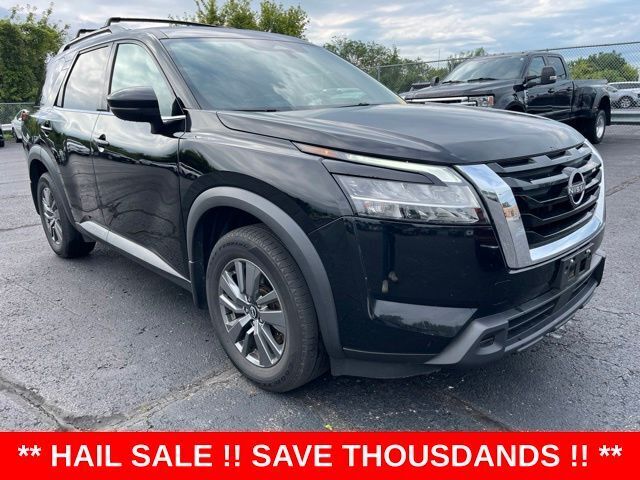 Super Black 2022 Nissan Pathfinder SUV / Crossover All-Wheel Drive 9-Speed Automatic