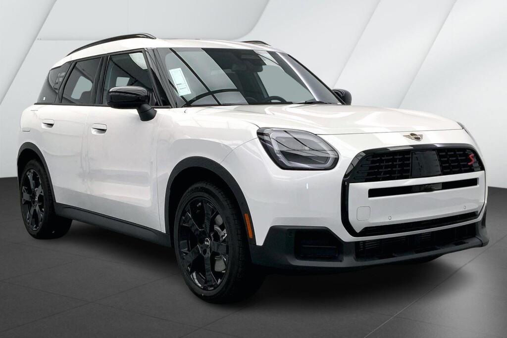Nanuq White Metallic 2026 MINI Countryman SUV / Crossover All-Wheel Drive 7-Speed Dual Clutch
