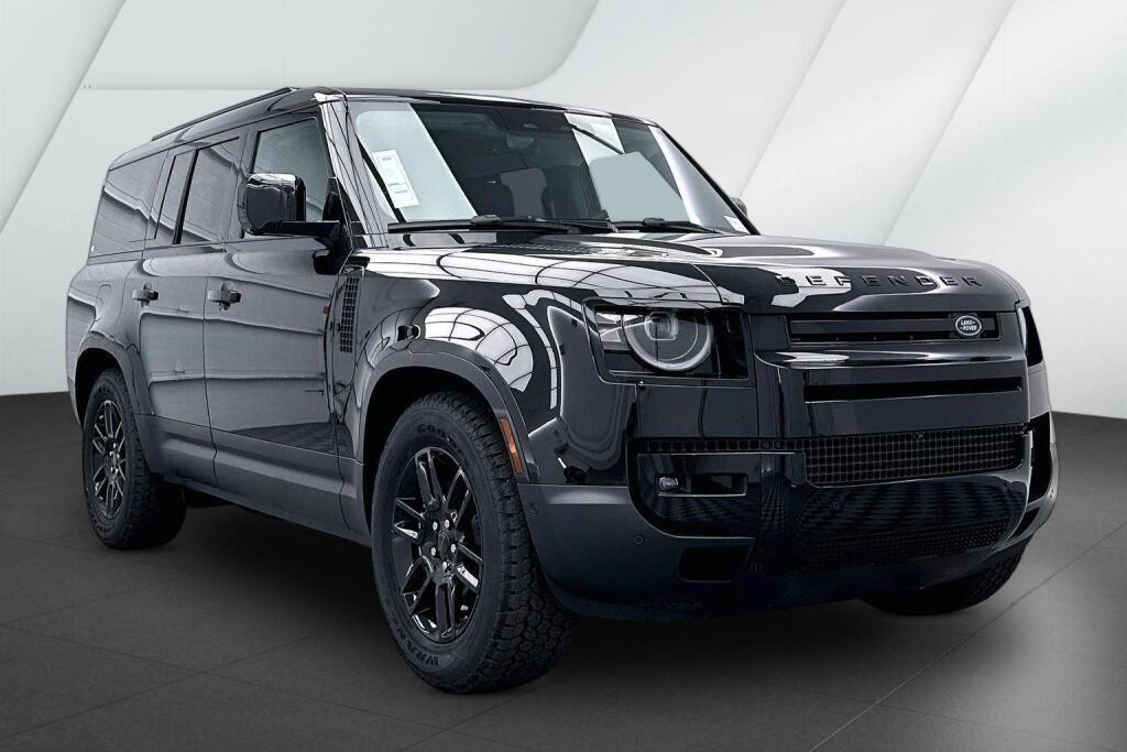 Santorini Black Metallic 2026 Land Rover Defender SUV / Crossover All-Wheel Drive Automatic