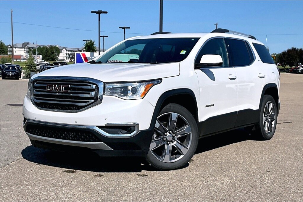 White 2019 GMC Acadia SUV / Crossover Four-Wheel Drive Automatic