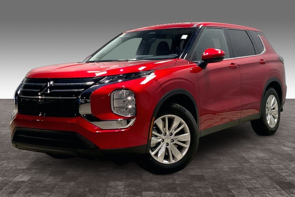 RED DIAMOND 2026 Mitsubishi Outlander SUV / Crossover Front-Wheel Drive Automatic