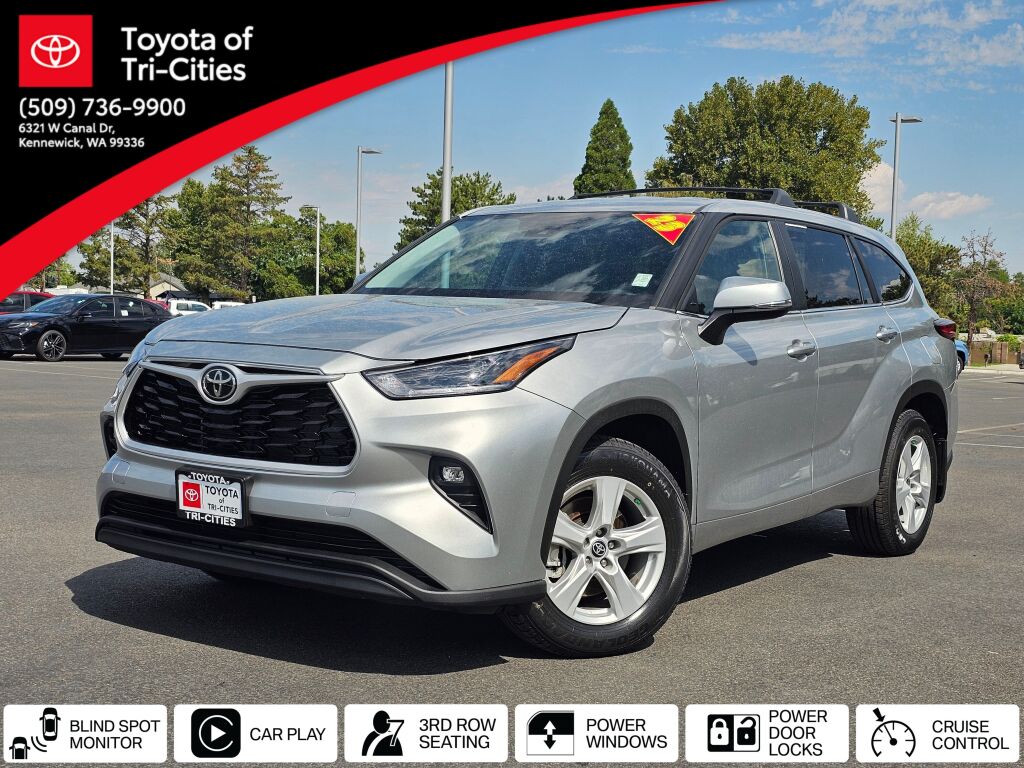 2023 Toyota Highlander LE FWD