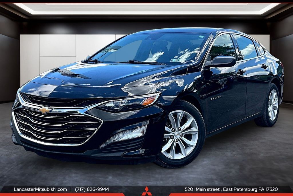 Mosaic Black Metallic 2025 Chevrolet Malibu Sedan Front-Wheel Drive Continuously Variable Transmission