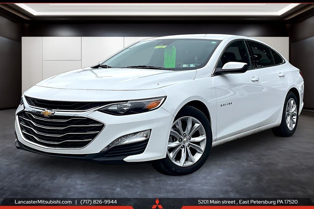 Summit White 2024 Chevrolet Malibu Sedan Front-Wheel Drive Continuously Variable Transmission
