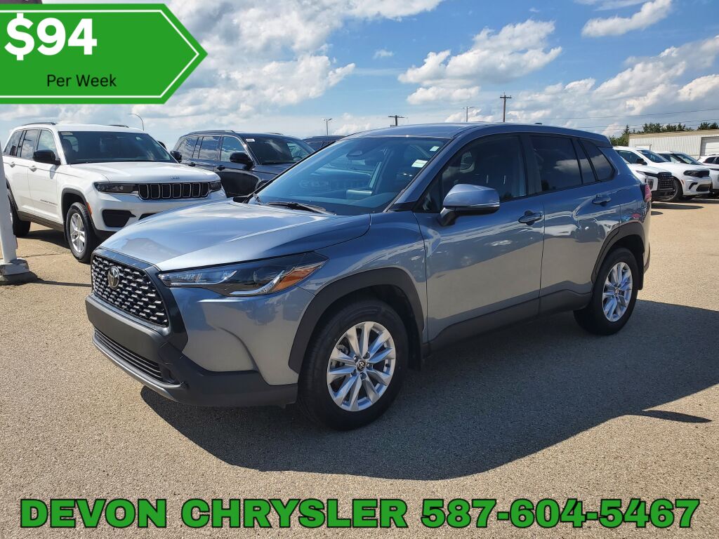 Gray 2023 Toyota Corolla Cross SUV / Crossover Front-Wheel Drive Continuously Variable Transmission