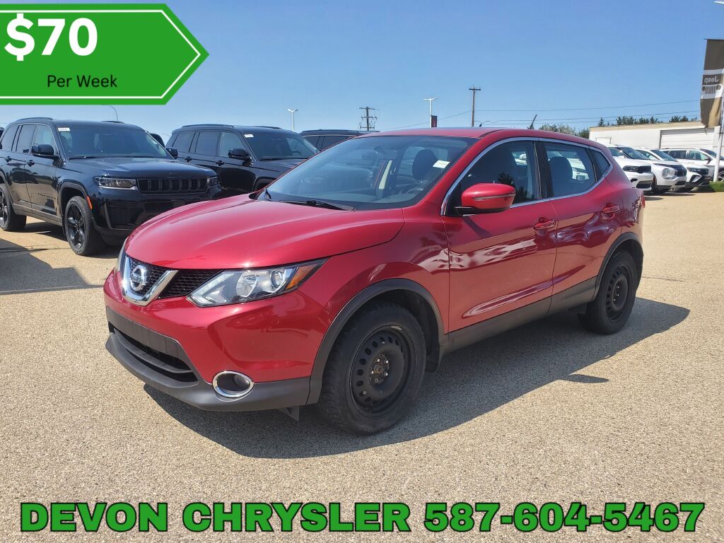 Red 2017 Nissan Qashqai SUV / Crossover Continuously Variable Transmission