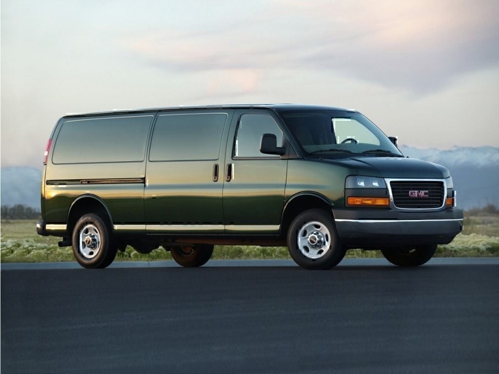 2014 GMC Savana Cargo 2500 RWD