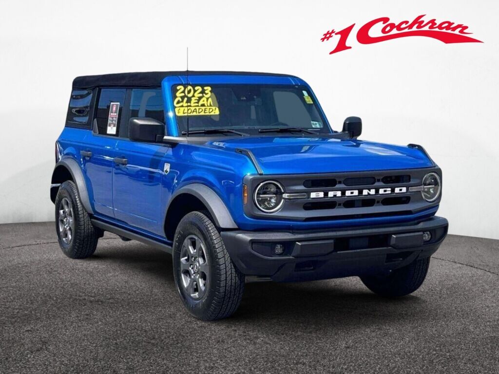  2023 Ford Bronco Big Bend 4-Door 4WD   