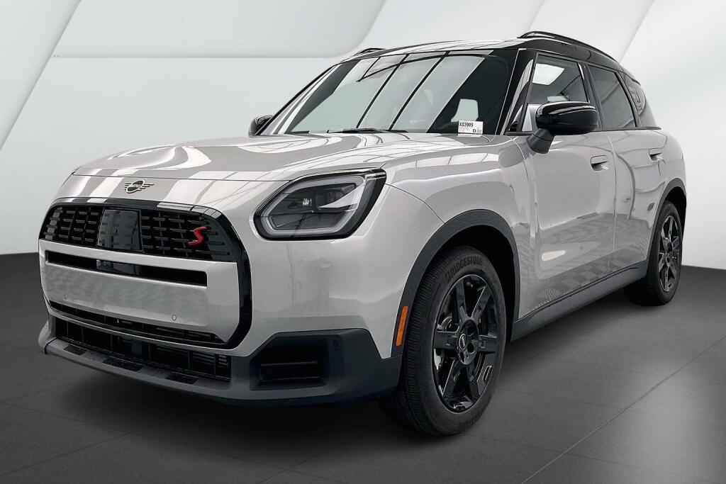 Melting Silver III Metallic 2026 MINI Countryman SUV / Crossover All-Wheel Drive 7-Speed Dual Clutch