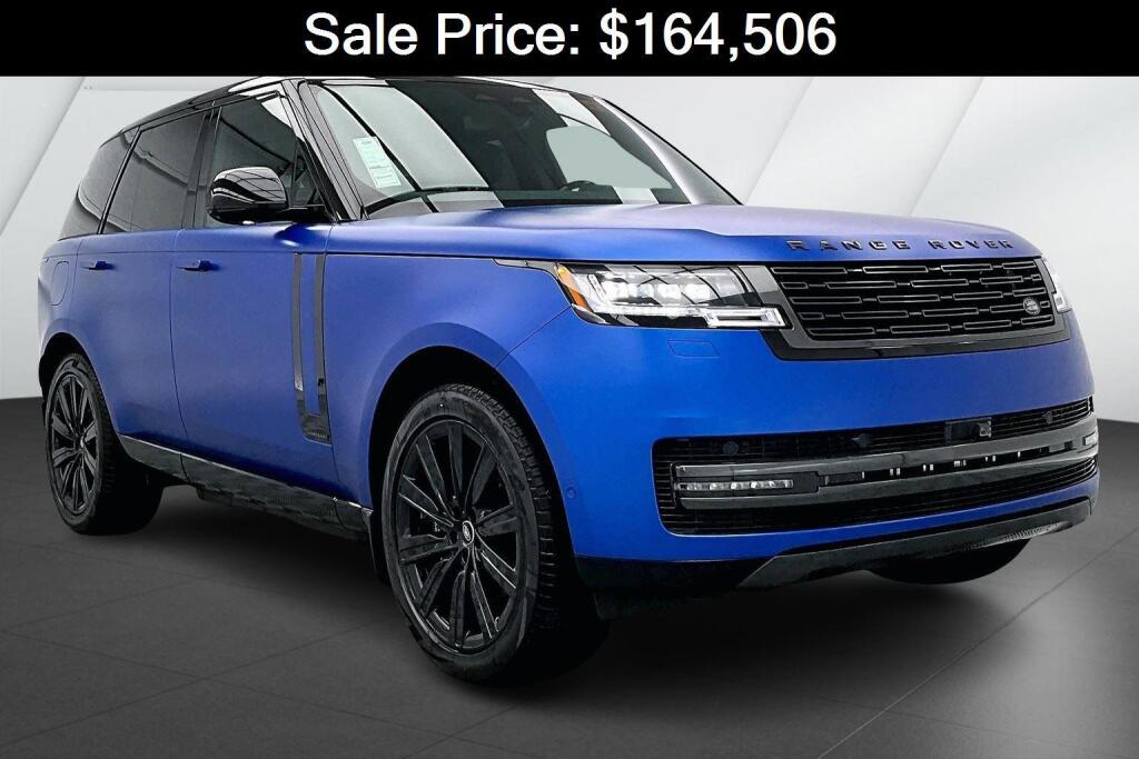 Velocity Blue in Satin Finish 2025 Land Rover Range Rover SUV / Crossover All-Wheel Drive Automatic
