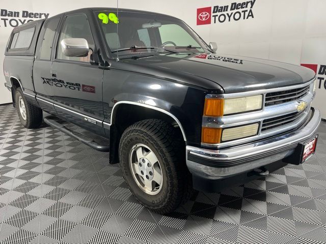 Black 1994 Chevrolet C/K 1500 Pickup Truck 4-Speed Automatic Overdrive