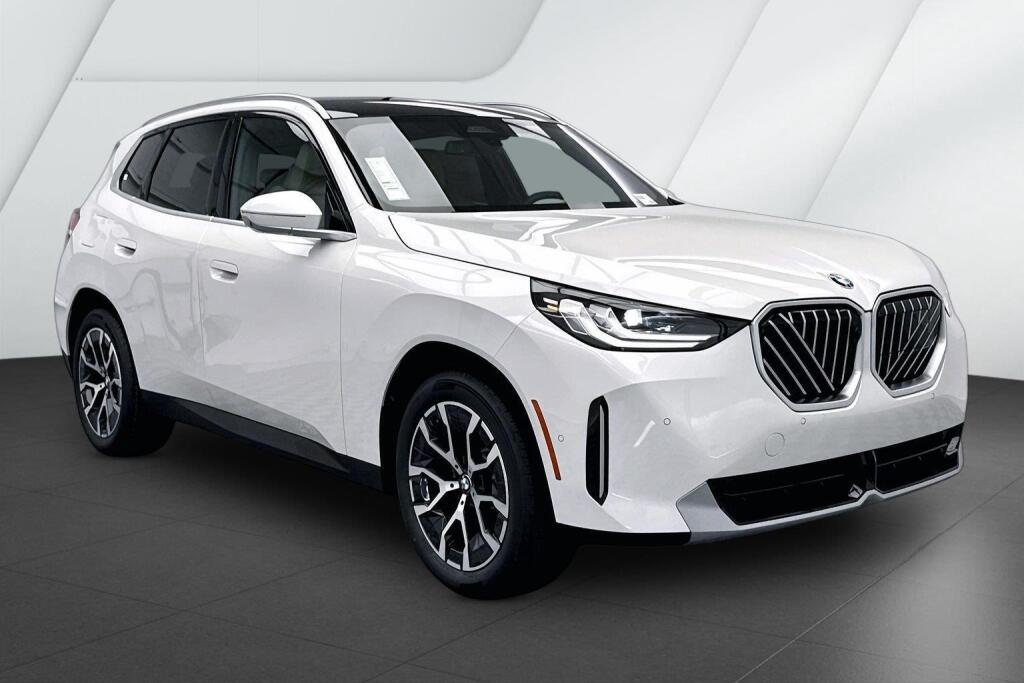 Mineral White Metallic 2026 BMW X3 SUV / Crossover All-Wheel Drive Automatic