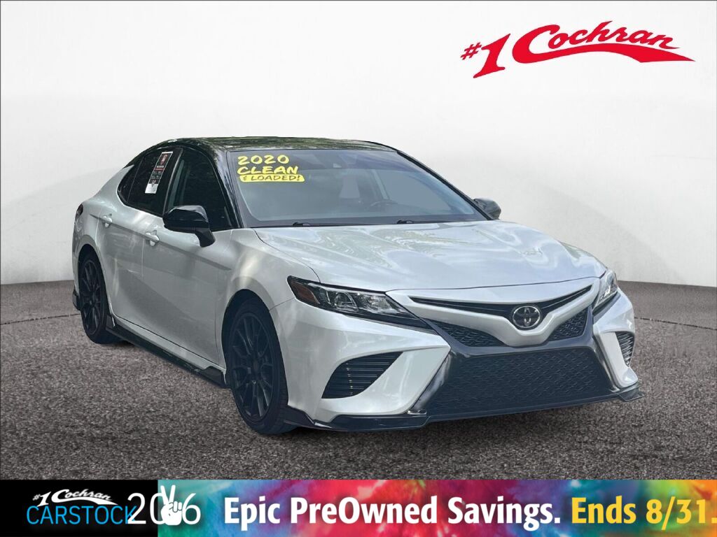 Wind Chill Pearl/Midnight Black Metallic 2020 Toyota Camry Sedan Front-Wheel Drive 8-Speed Automatic