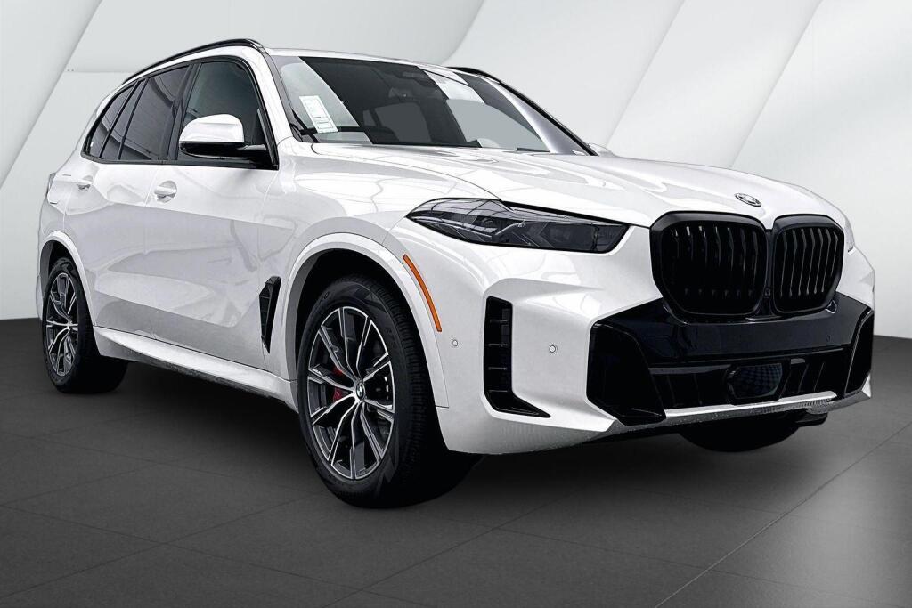 Mineral White Metallic 2026 BMW X5 SUV / Crossover All-Wheel Drive Automatic