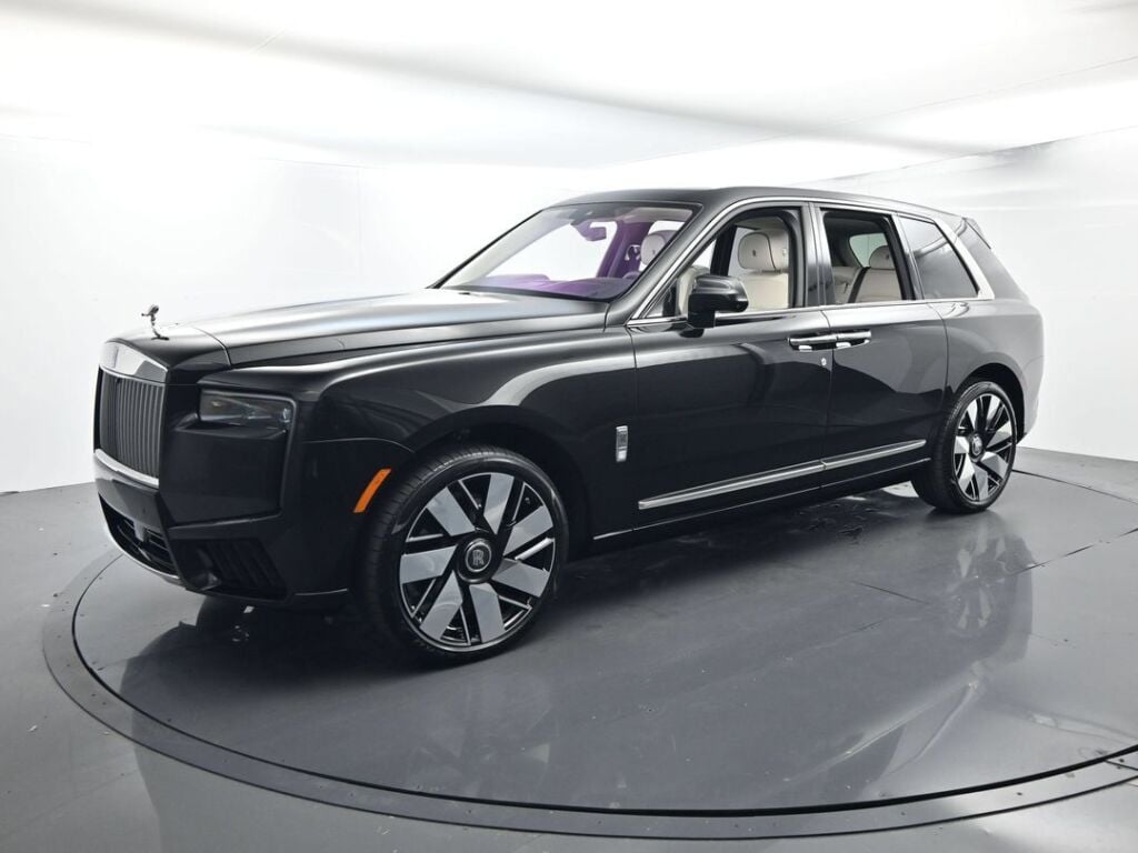 Black Diamond 2025 Rolls-Royce Cullinan SUV / Crossover All-Wheel Drive 8-Speed Automatic